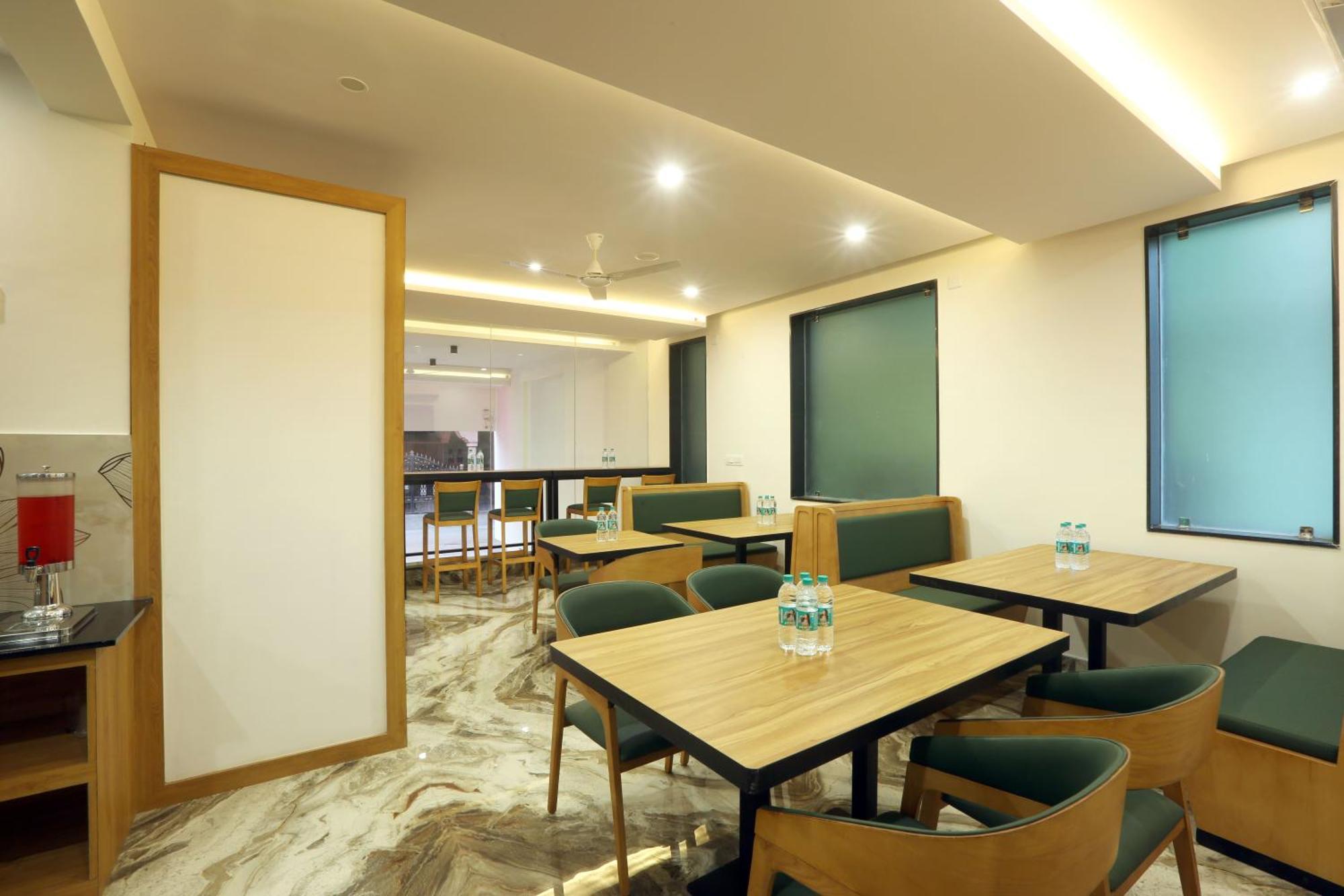 Hotel Sterling Plaza- Bangalore International Airport Dod Jala Exterior foto