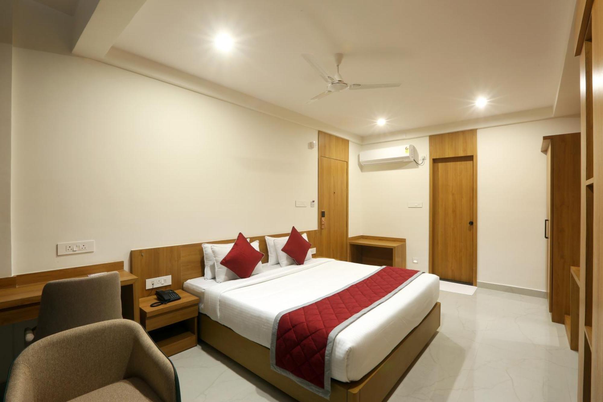 Hotel Sterling Plaza- Bangalore International Airport Dod Jala Exterior foto
